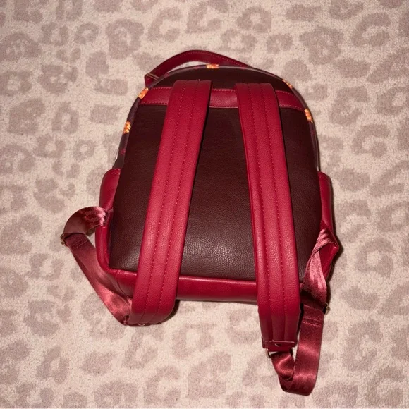 Her universe Disney princess and the frog Tiana and beignets mini backpack! - Picture 3 of 5